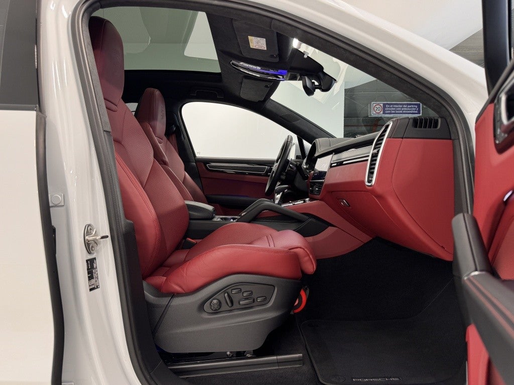 Porsche Cayenne Coupé GTS