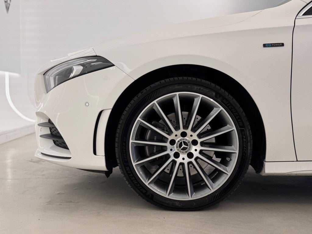 Mercedes-Benz Clase A 250e 8G-DCT