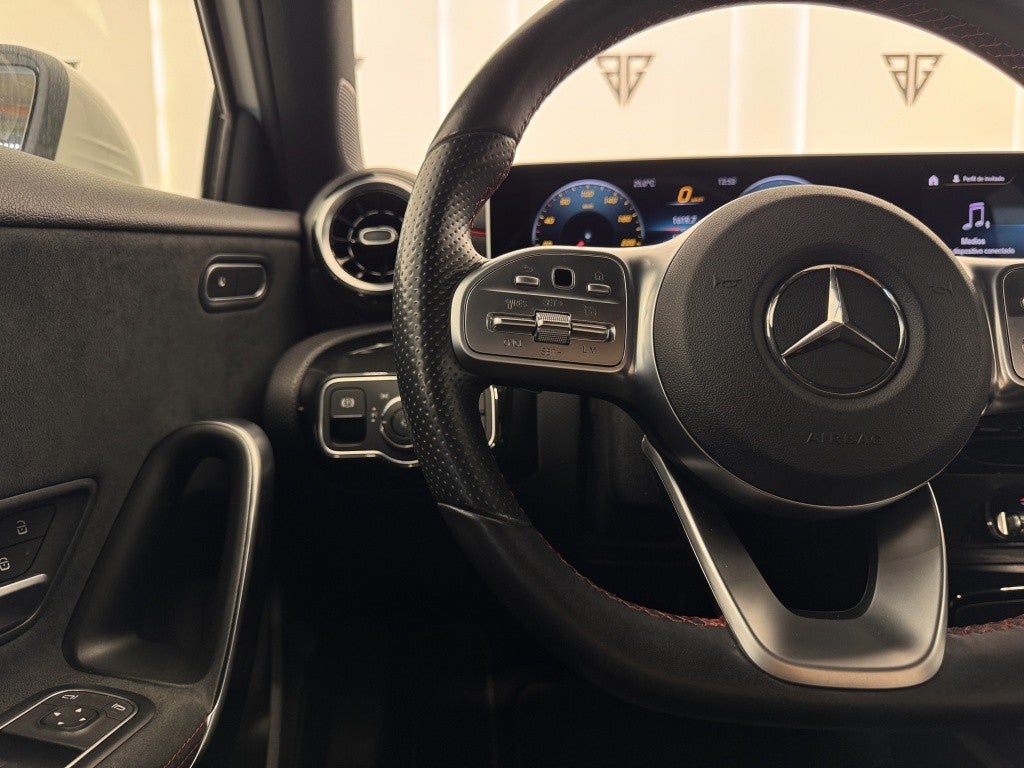 Mercedes-Benz Clase A 250e 8G-DCT