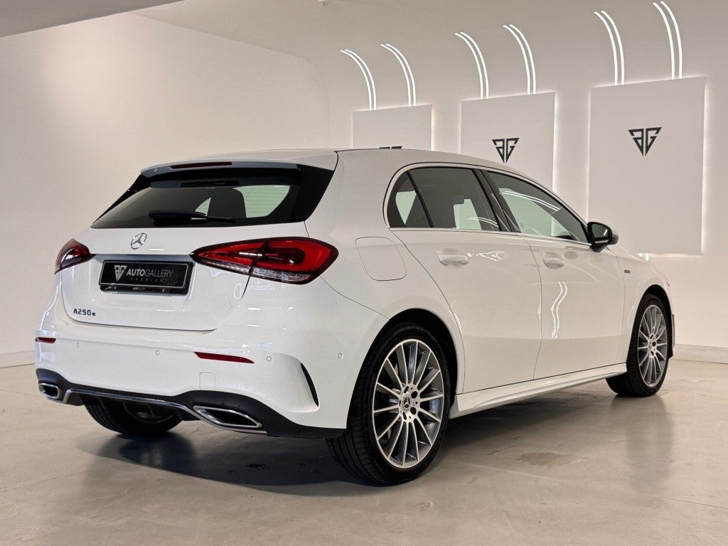 Mercedes-Benz Clase A 250e 8G-DCT