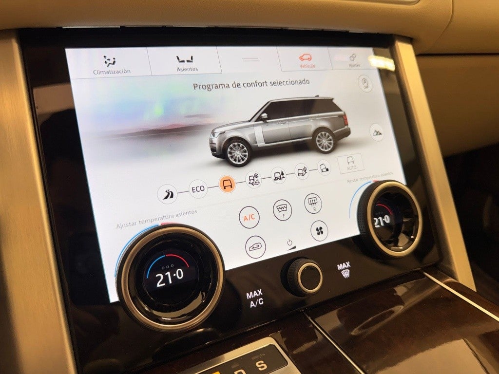 Land-Rover Range Rover 2.0 i4 PHEV Vogue 4WD Aut.