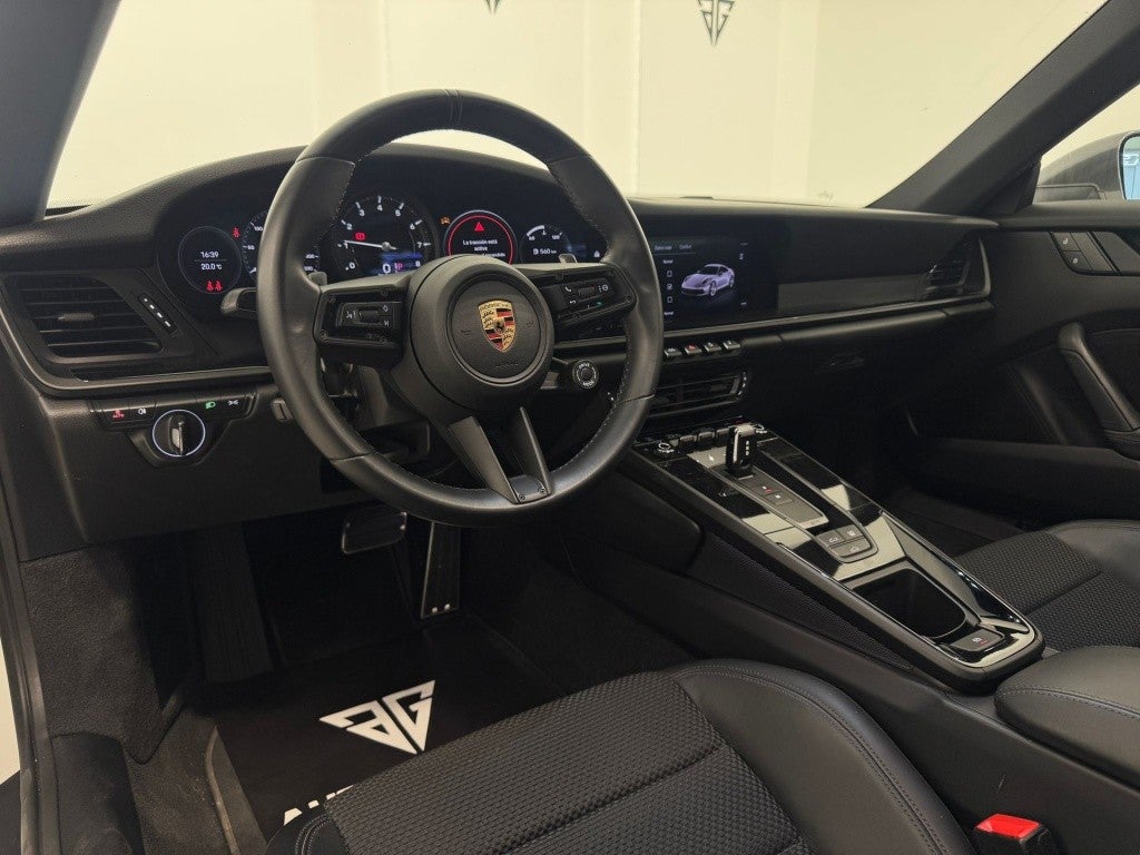 Porsche 911 Carrera T PDK