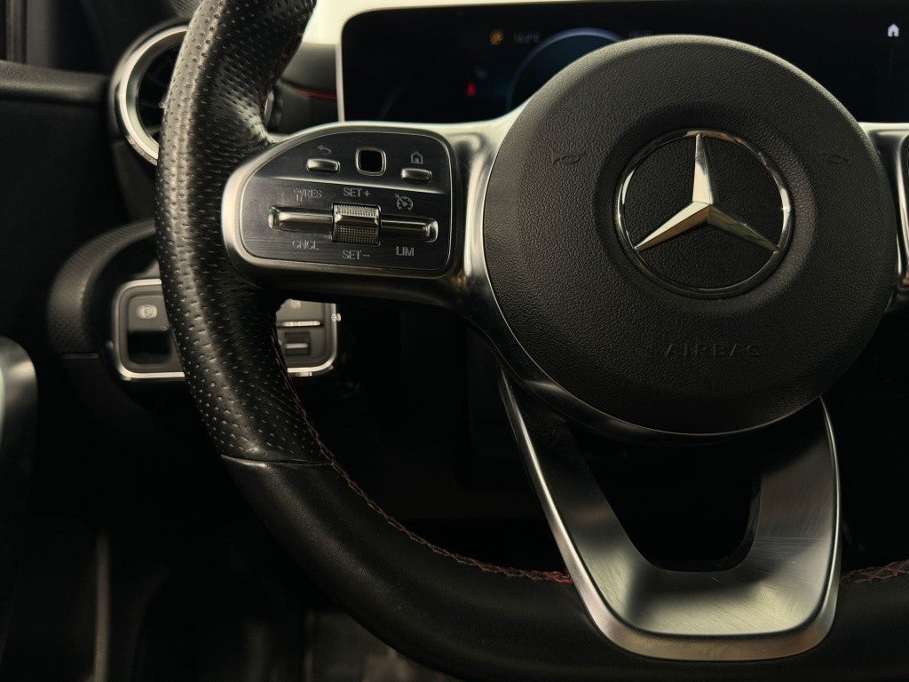 Mercedes-Benz Clase A 180d 7G-DCT