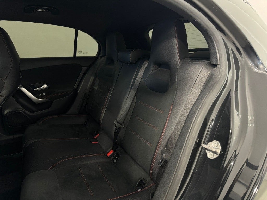 Mercedes-Benz Clase A 180d 7G-DCT