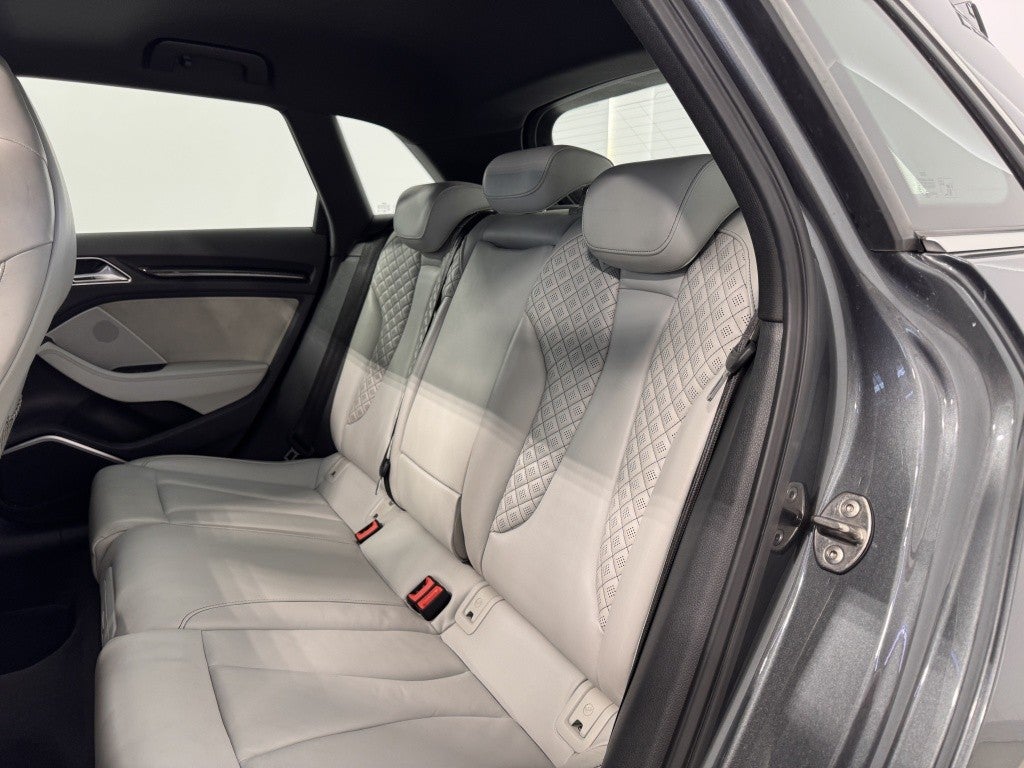 Audi A3 RS3 Sportback 2.5 TFSI quattro S-Tronic