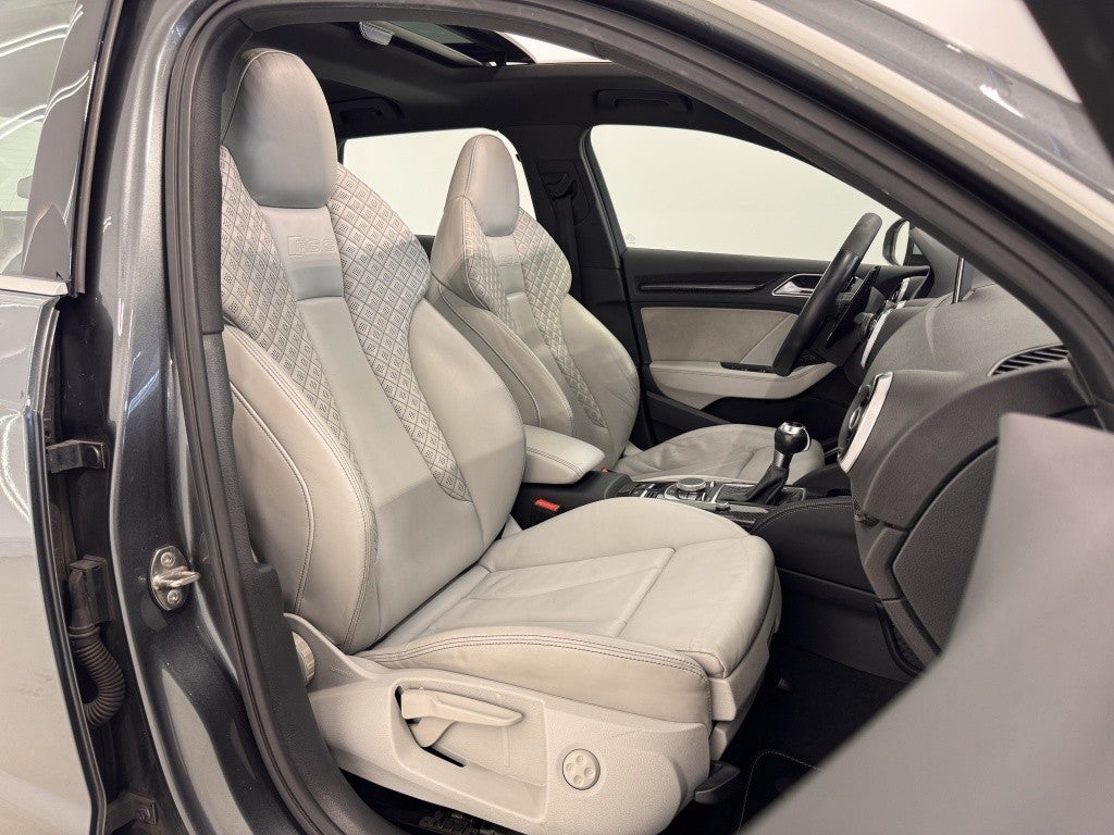 Audi A3 RS3 Sportback 2.5 TFSI quattro S-Tronic