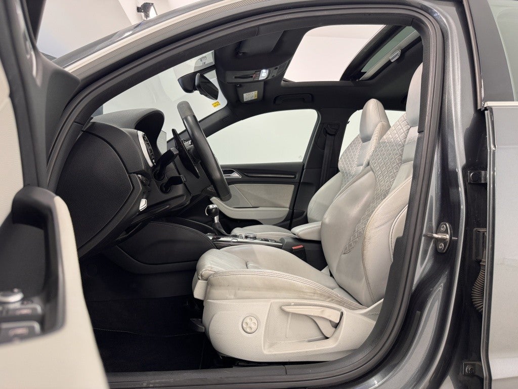 Audi A3 RS3 Sportback 2.5 TFSI quattro S-Tronic