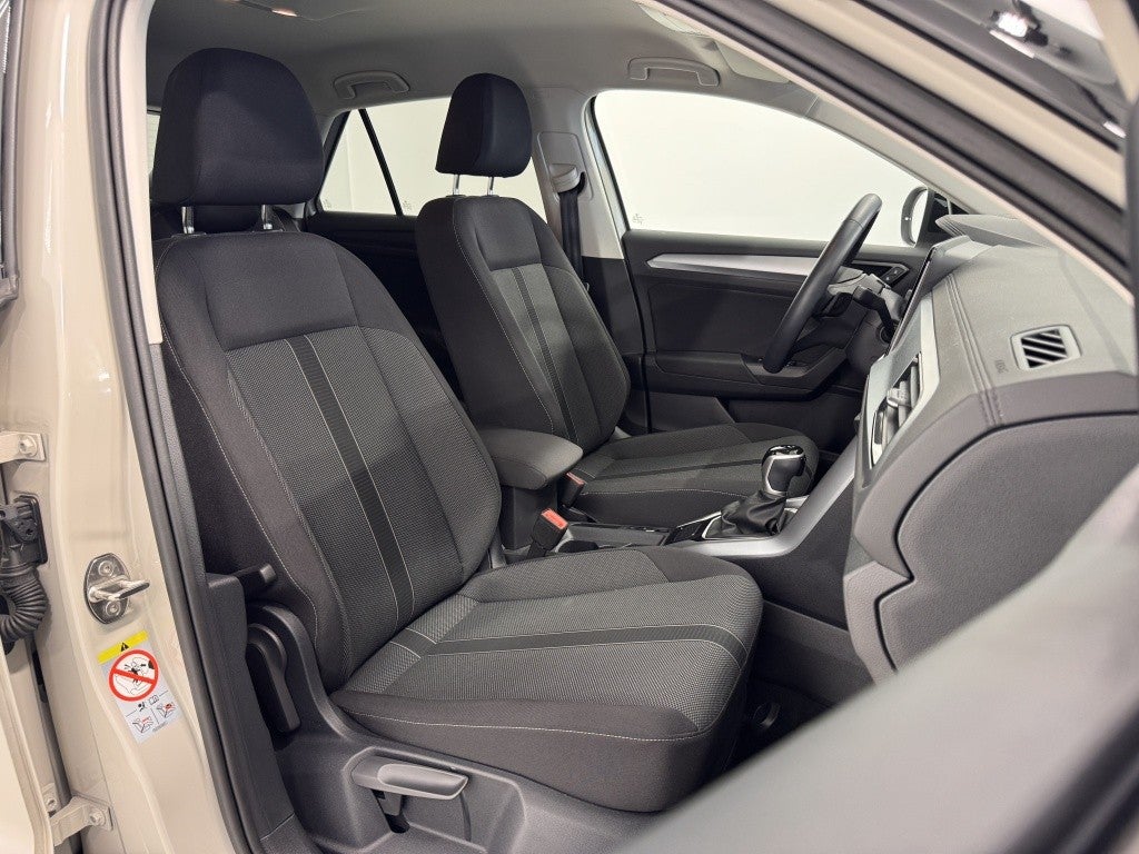 Volkswagen T-Roc 1.5 TSI Dark DSG7 110KW