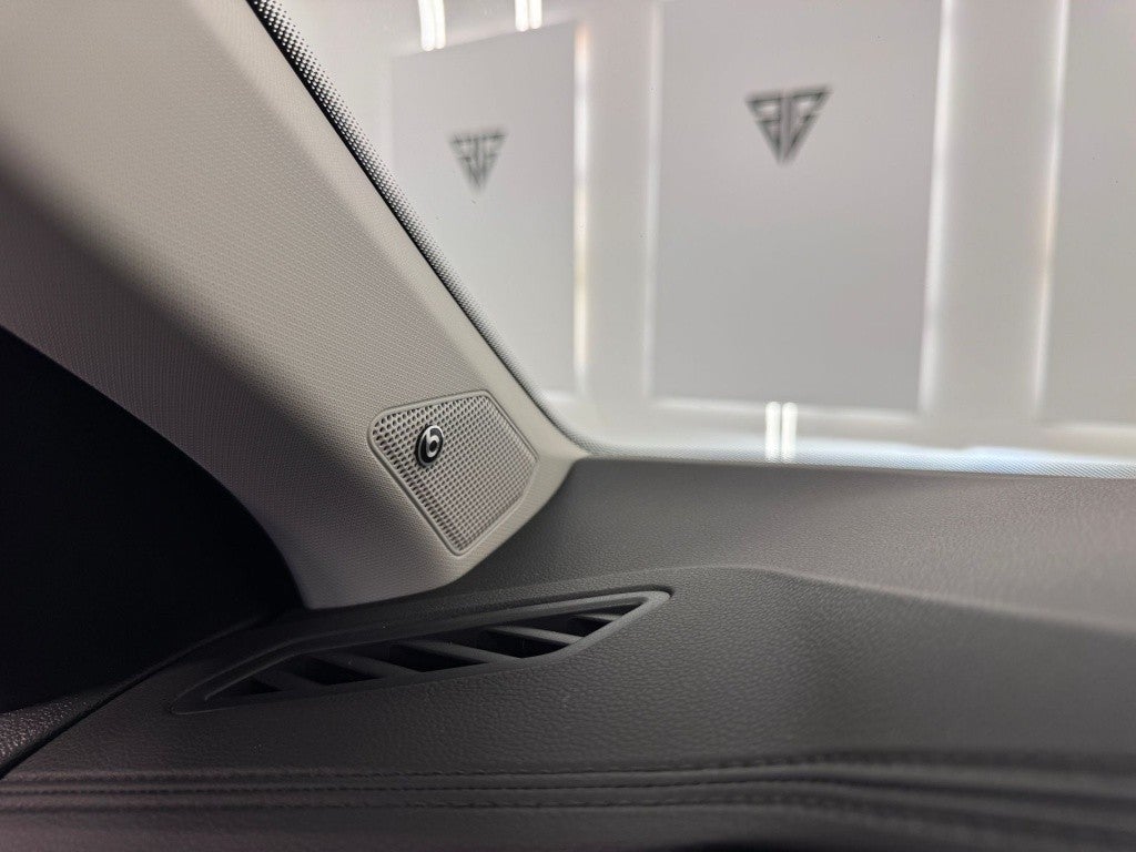 Volkswagen T-Roc 1.5 TSI Dark DSG7 110KW