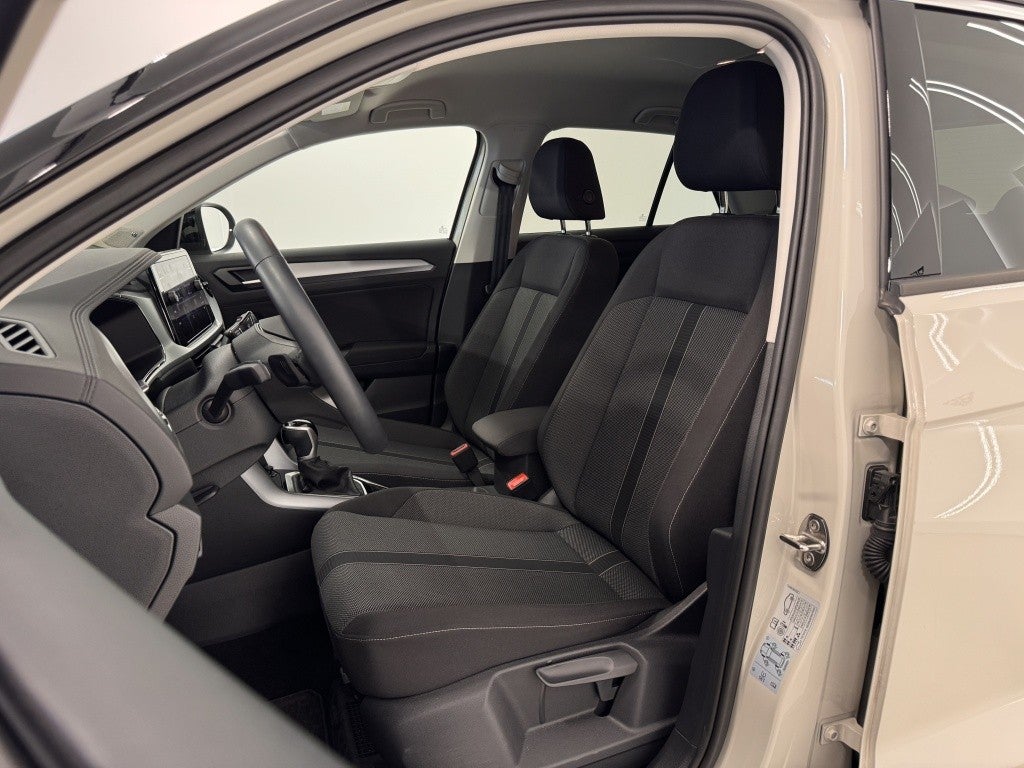 Volkswagen T-Roc 1.5 TSI Dark DSG7 110KW