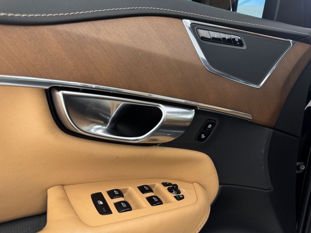 Volvo XC90 D5 Inscription C AWD 235 Aut.