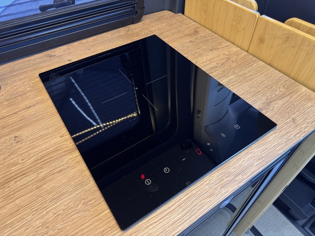 Man TGE 3.180 L3H3 Aut.