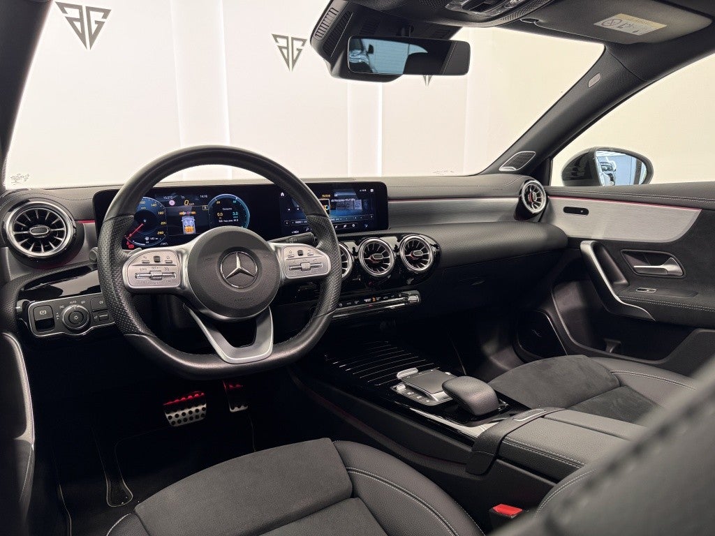 Mercedes-Benz Clase A 250e 8G-DCT