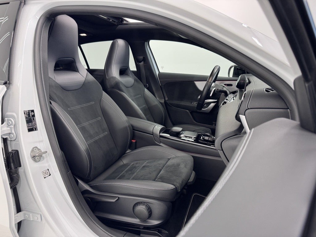 Mercedes-Benz Clase A 250e 8G-DCT