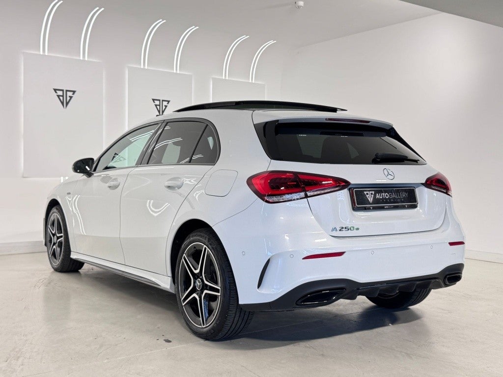 Mercedes-Benz Clase A 250e 8G-DCT