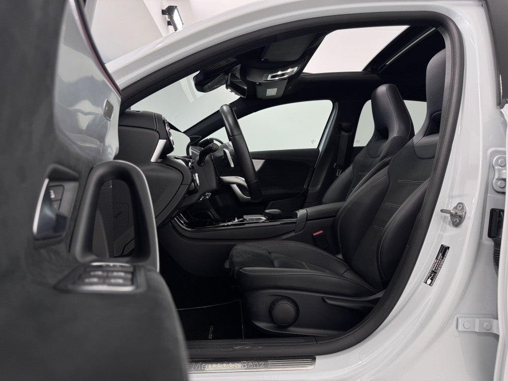 Mercedes-Benz Clase A 250e 8G-DCT