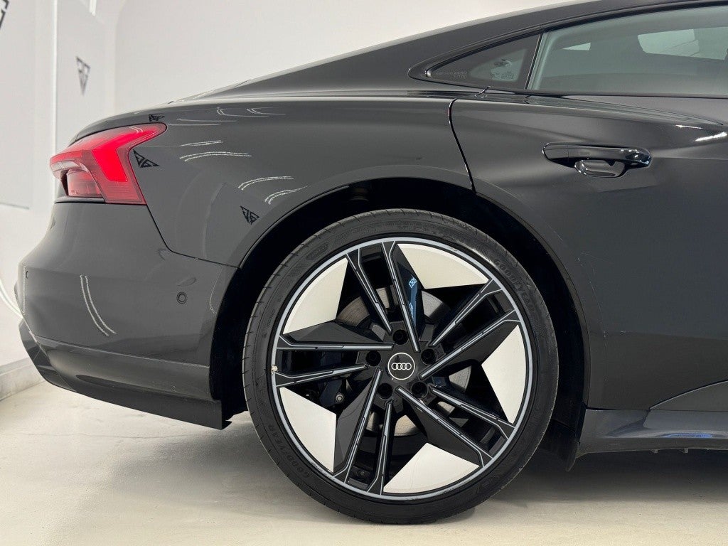 Audi e-tron GT 60 quattro