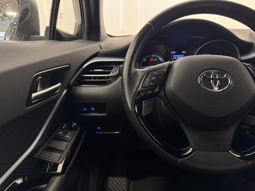 Toyota C-HR 125H Advance
