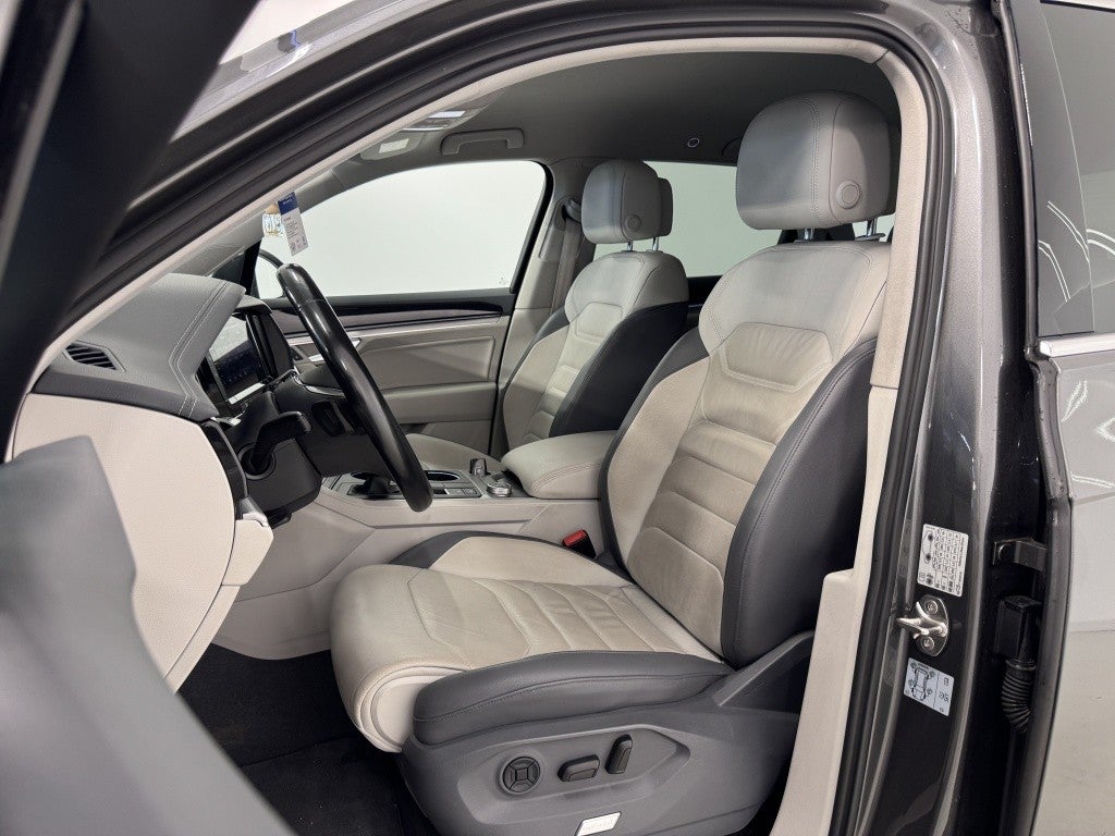 Volkswagen Touareg 3.0TDI V6 Premium Tiptronic Elegance 4M 170kW