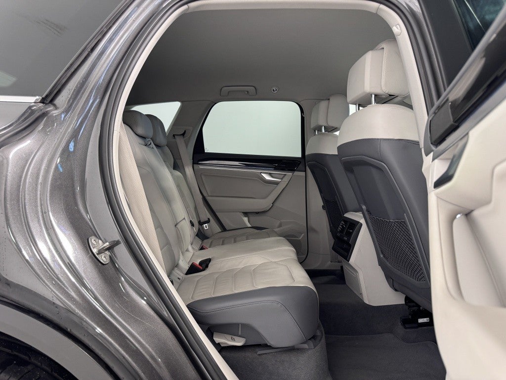 Volkswagen Touareg 3.0TDI V6 Premium Tiptronic Elegance 4M 170kW