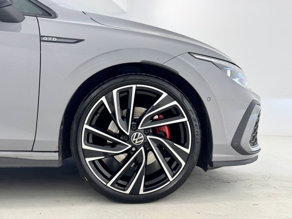 Volkswagen Golf GTD 2.0 TDI DSG 7