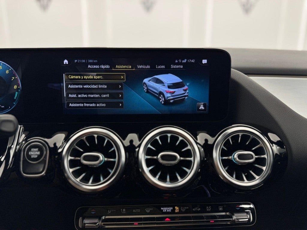 Mercedes-Benz Clase GLA 250e