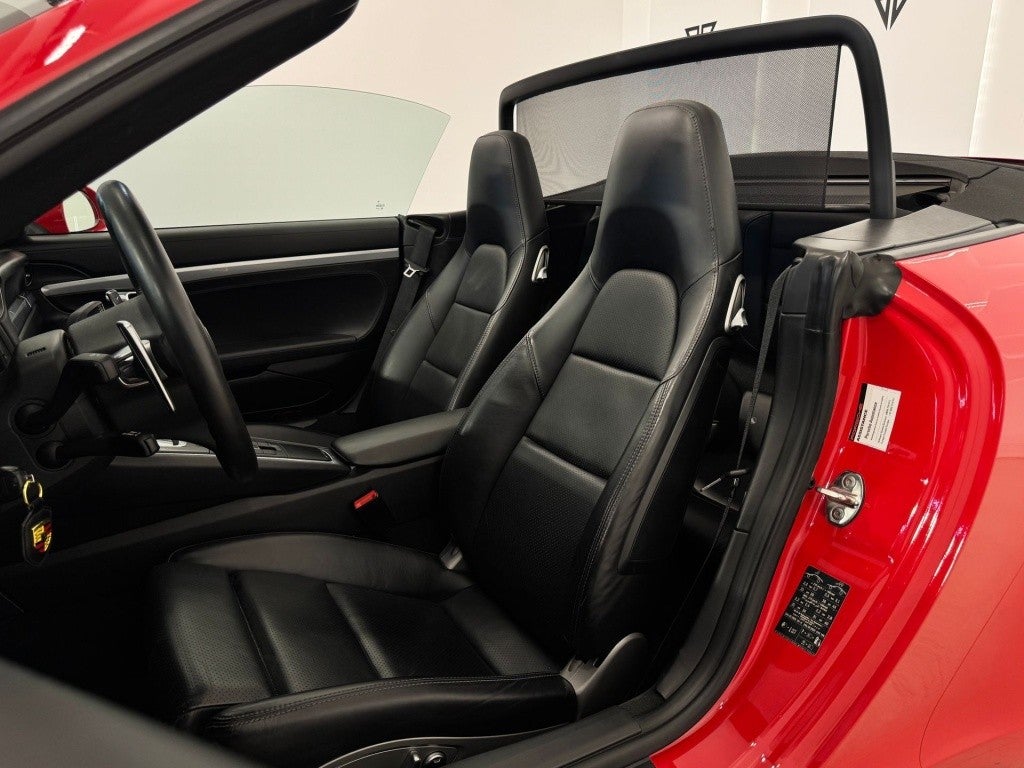 Porsche 911 Carrera Cabriolet PDK