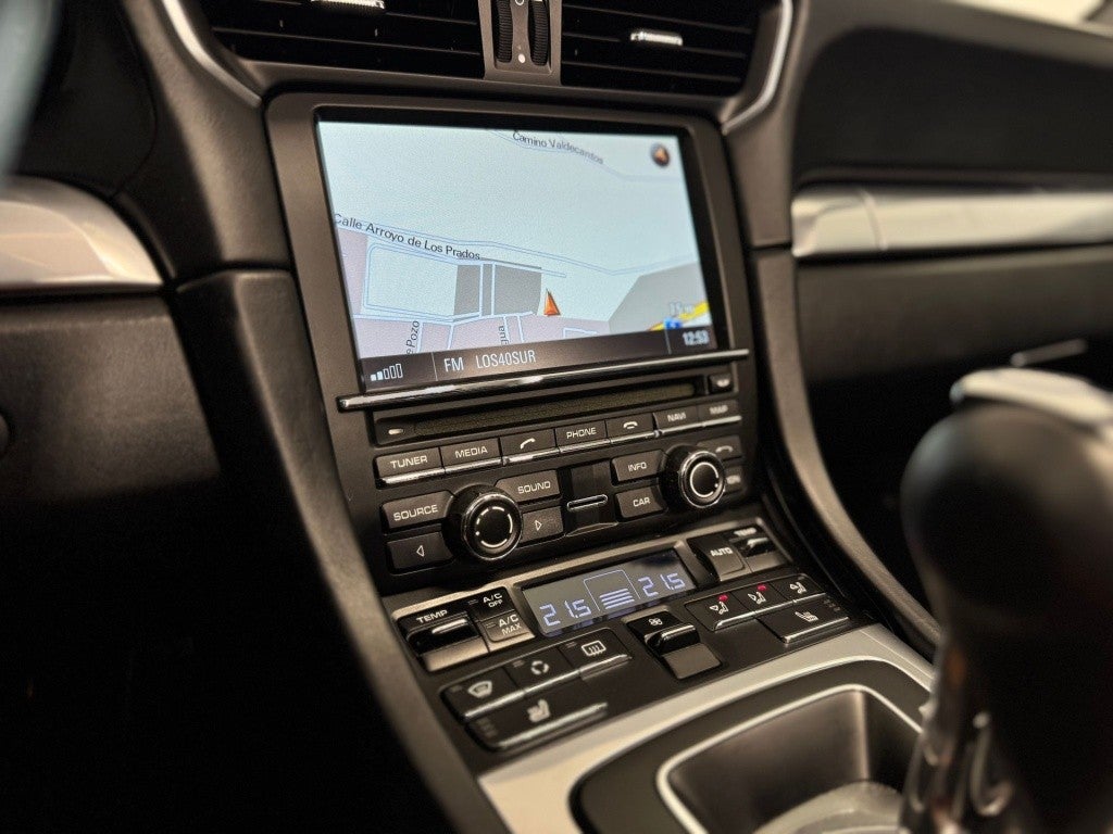 Porsche 911 Carrera Cabriolet PDK