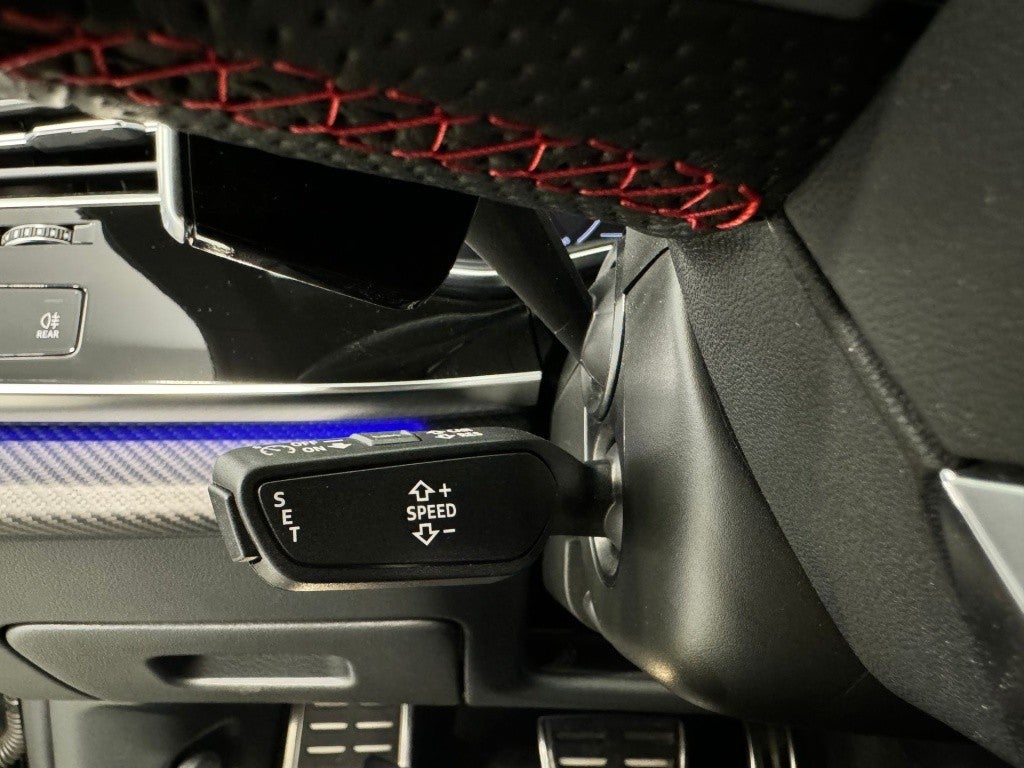 Audi Q8 RS TFSI quattro tiptronic