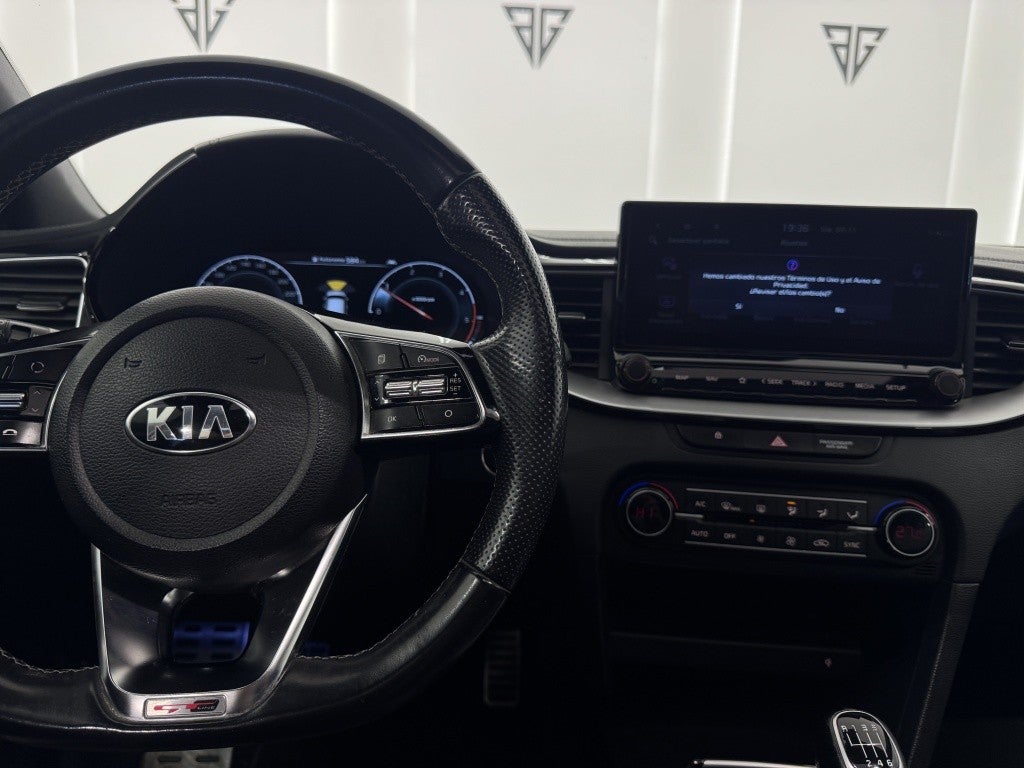 Kia Ceed Tourer 1.6 MHEV iMT GT Line 136