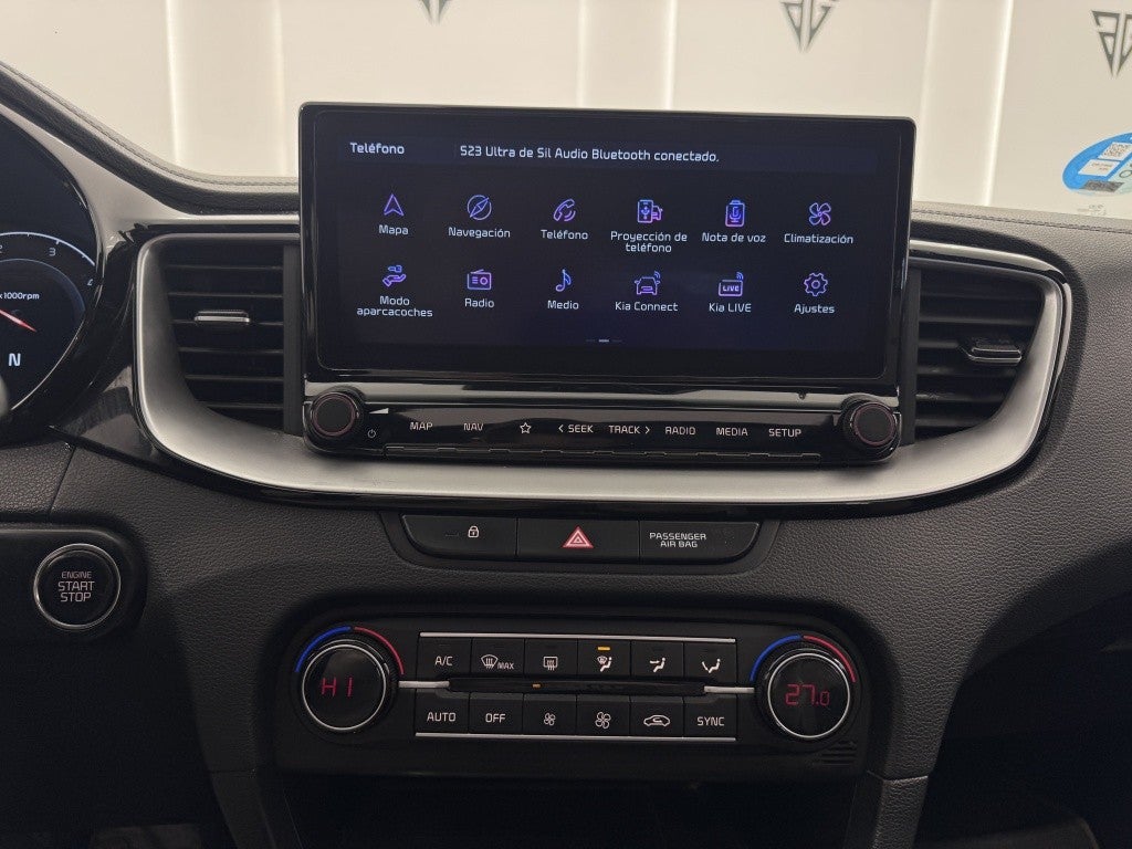 Kia Ceed Tourer 1.6 MHEV iMT GT Line 136