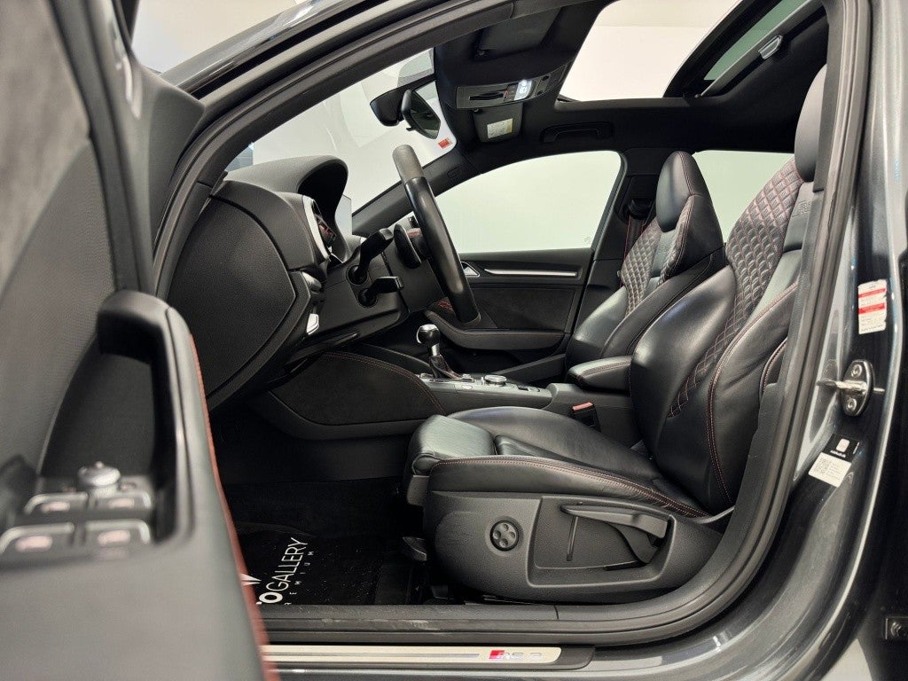 Audi A3 RS3 Sportback 2.5 TFSI quattro S-Tronic