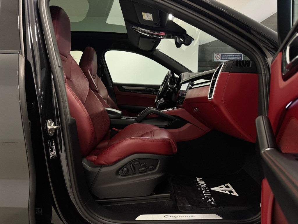 Porsche Cayenne E-Hybrid Platinum Edition Coupé Aut.