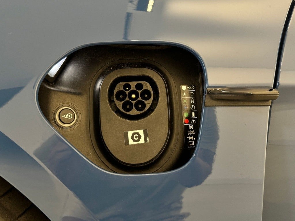 Porsche Taycan GTS Sport Turismo