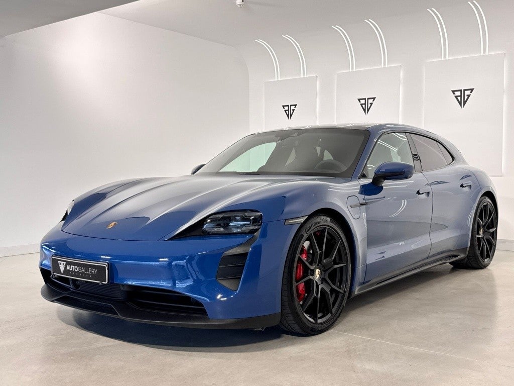 Porsche Taycan GTS Sport Turismo