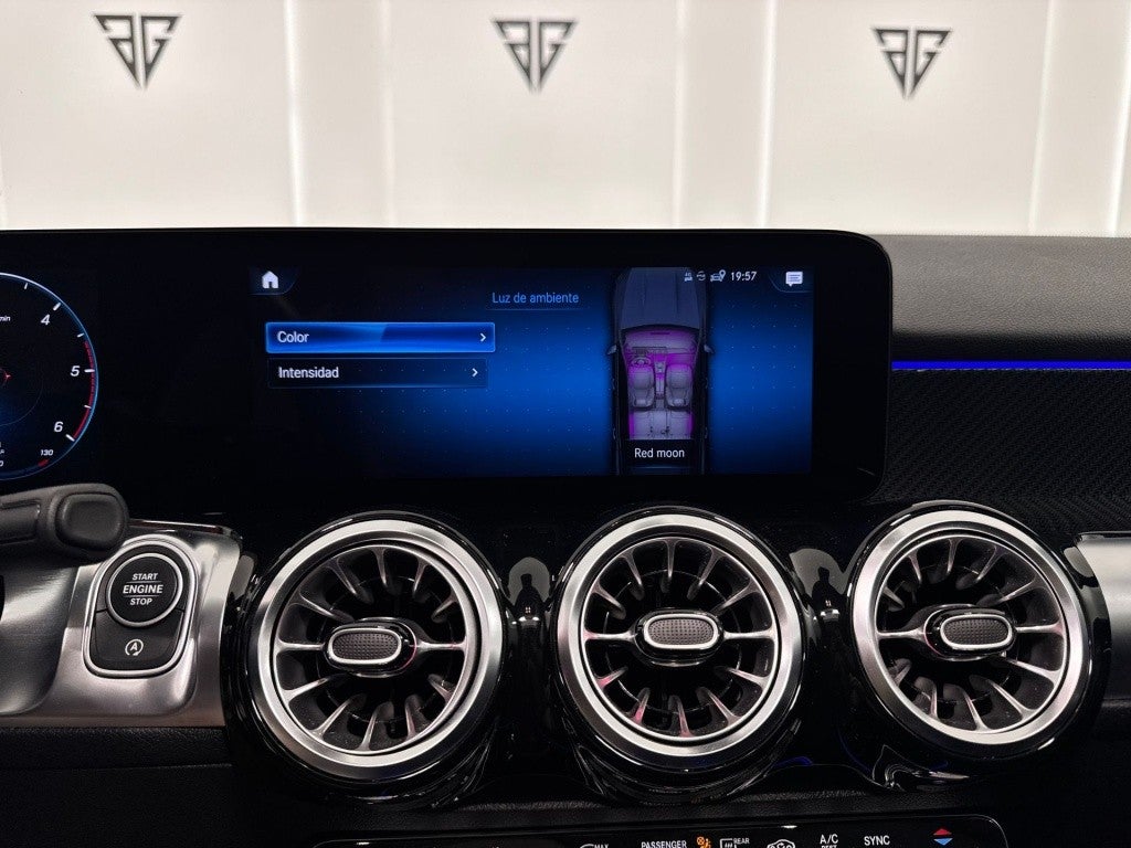 Mercedes-Benz Clase GLB 200d 4Matic 8G-DCT