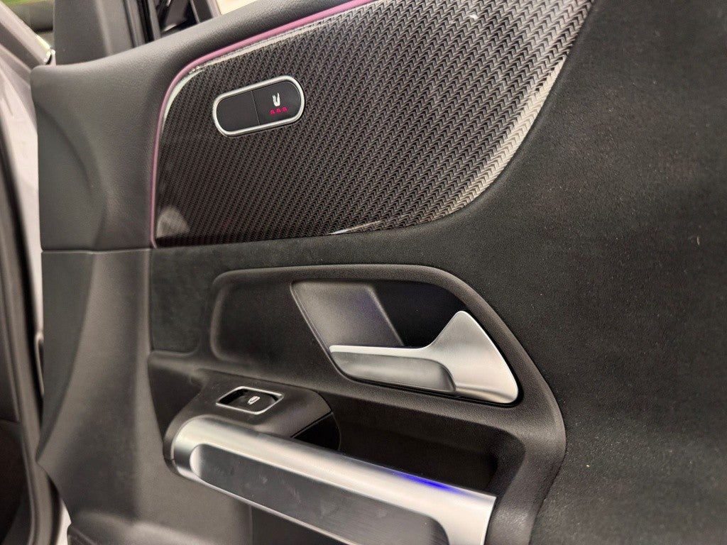 Mercedes-Benz Clase GLB 200d 4Matic 8G-DCT