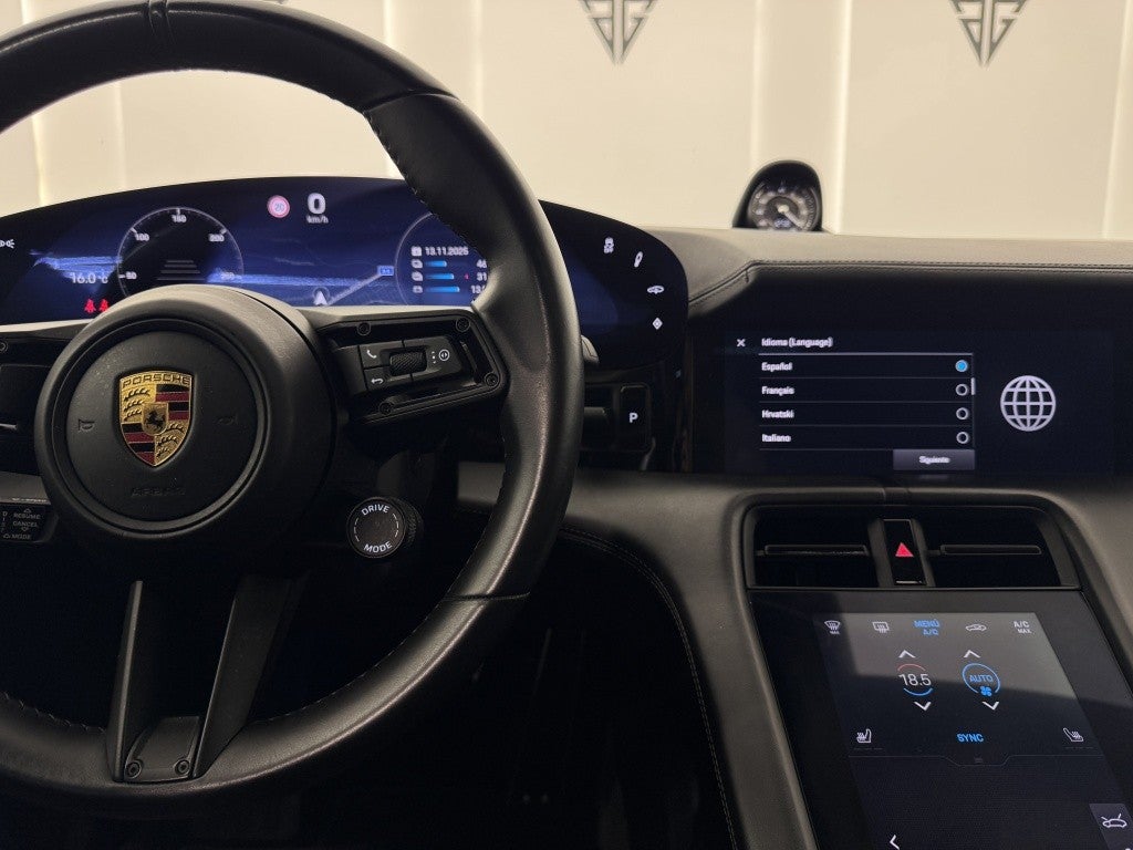 Porsche Taycan Turbo