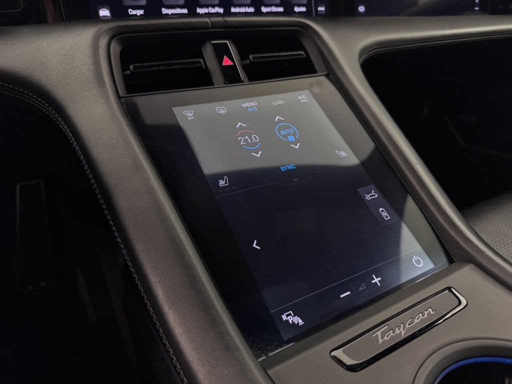 Porsche Taycan Turbo