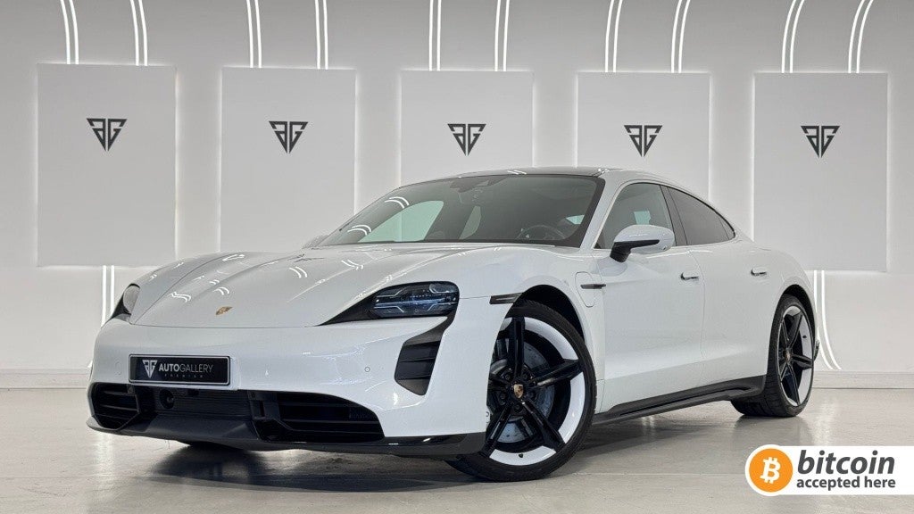 Porsche Taycan Turbo