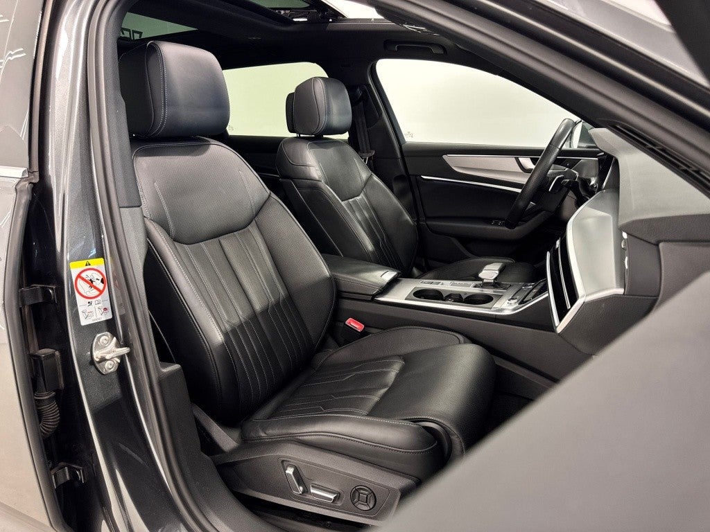 Audi A6 Avant 55 TFSIe quattro-ultra Black line S tronic