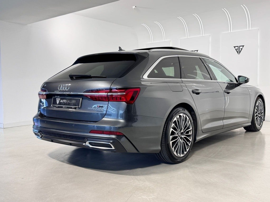 Audi A6 Avant 55 TFSIe quattro-ultra Black line S tronic