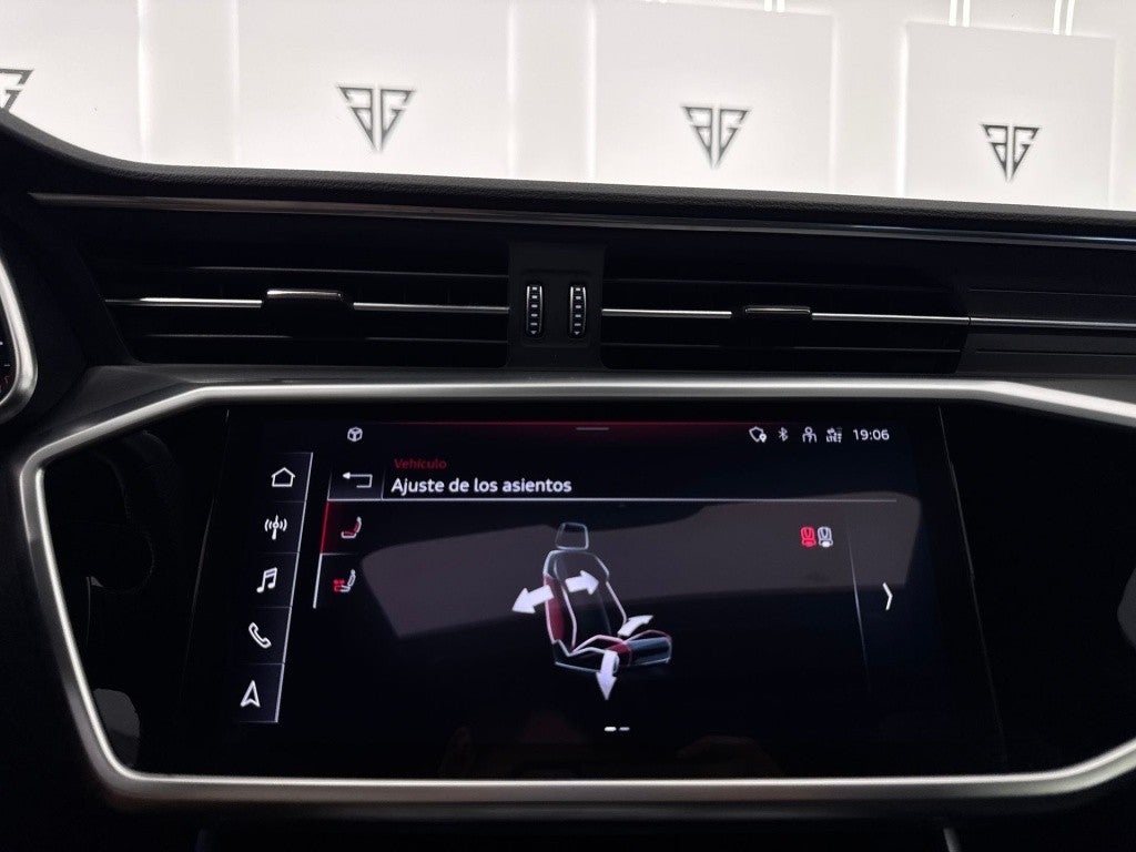 Audi A6 Avant 55 TFSIe quattro-ultra Black line S tronic