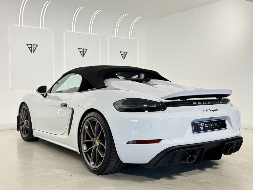Porsche 718 Spyder