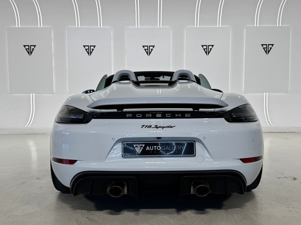 Porsche 718 Spyder