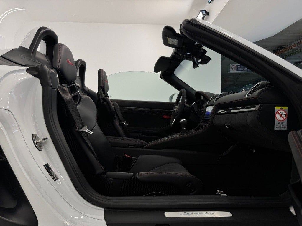 Porsche 718 Spyder
