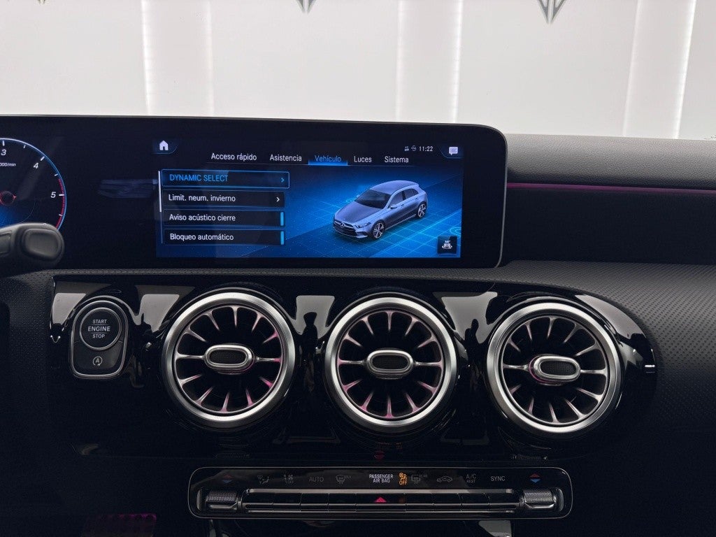 Mercedes-Benz Clase A 200d 8G-DCT