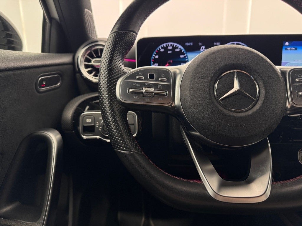 Mercedes-Benz Clase A 200d 8G-DCT