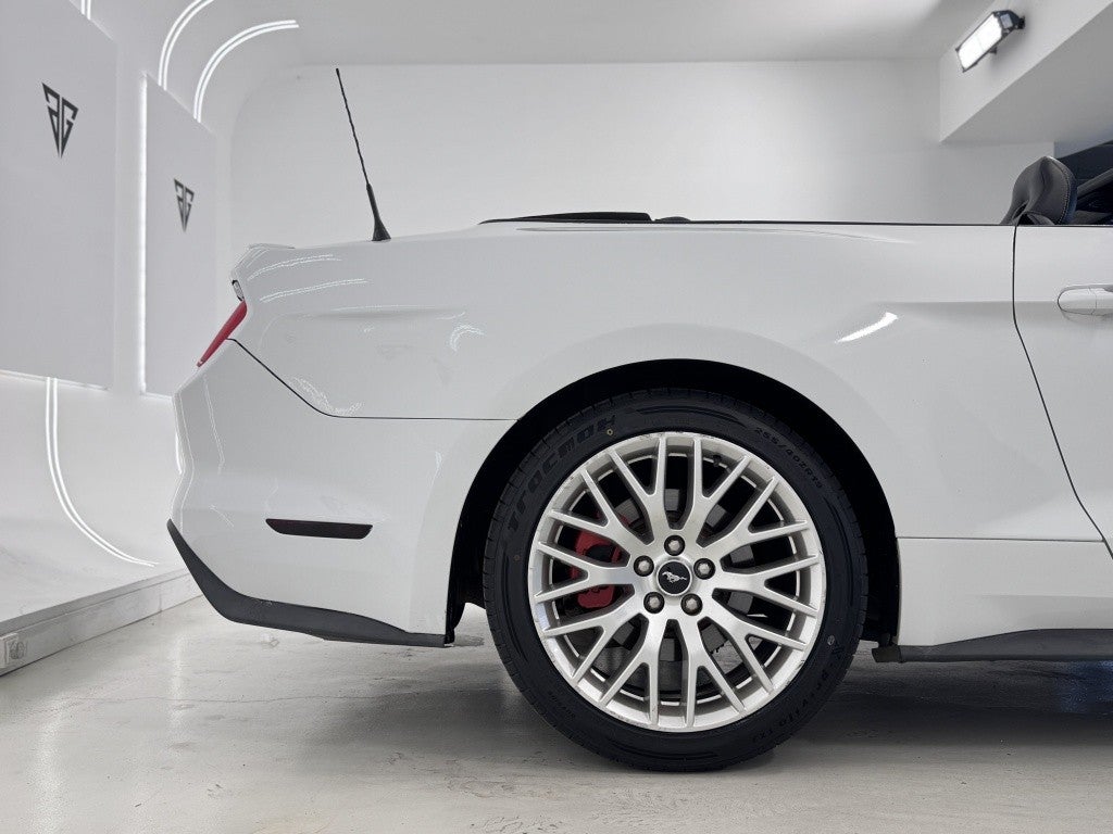 Ford Mustang Convertible 2.3 EcoBoost Aut.