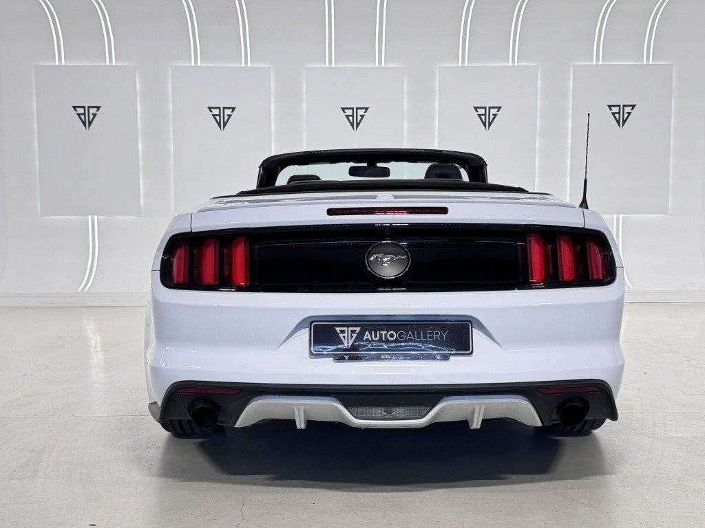 Ford Mustang Convertible 2.3 EcoBoost Aut.